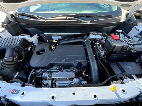 Certified 2025 Chevrolet Equinox LT w/ Convenience Package II image 21