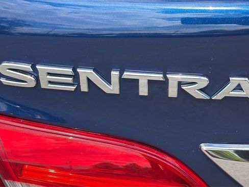 Used 2019 Nissan Sentra SV FWD image 23