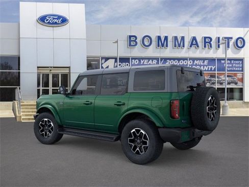 New 2025 Ford Bronco Outer Banks image 4