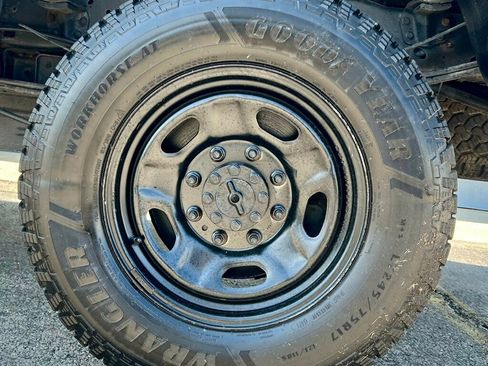 Used 2016 Ford F350 XL AWD/4WD image 16