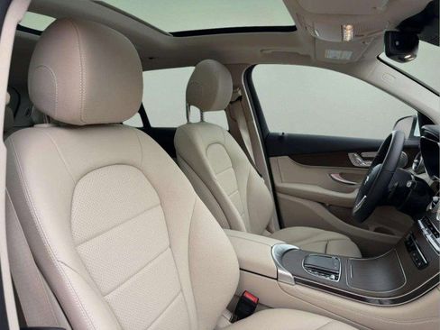 Certified 2021 Mercedes-Benz GLC 300 4MATIC image 29