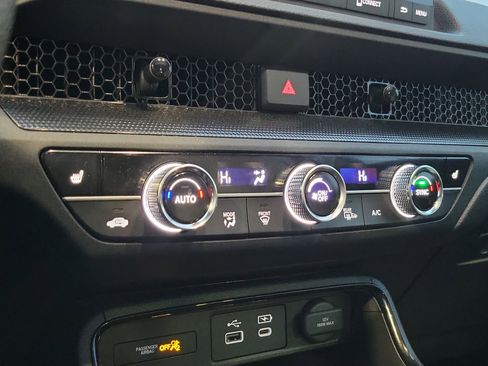 Used 2024 Honda CR-V EX image 28