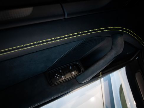 Used 2024 Porsche 911 GT3 image 15