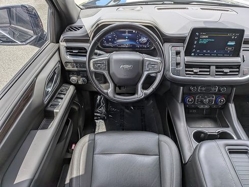 Used 2022 Chevrolet Suburban Z71 AWD/4WD image 42