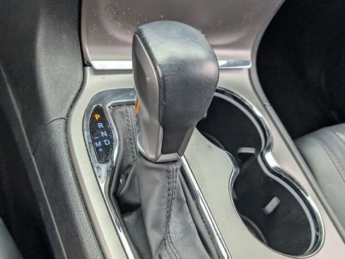 Used 2018 Jeep Grand Cherokee Limited image 29