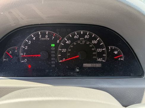 Used 2006 Toyota Camry LE FWD image 26