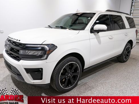 Used 2023 Ford Expedition Limited RWD image 2