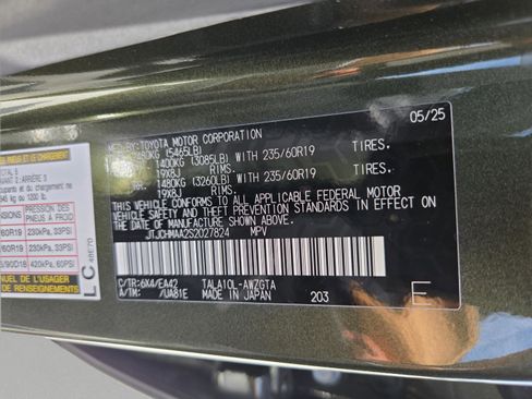 Used 2025 Lexus RX 350 Premium w/ Accessory Package (Z1) FWD image 9