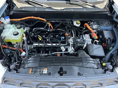 Used 2022 Ford Maverick XLT w/ XLT Luxury Package FWD image 28