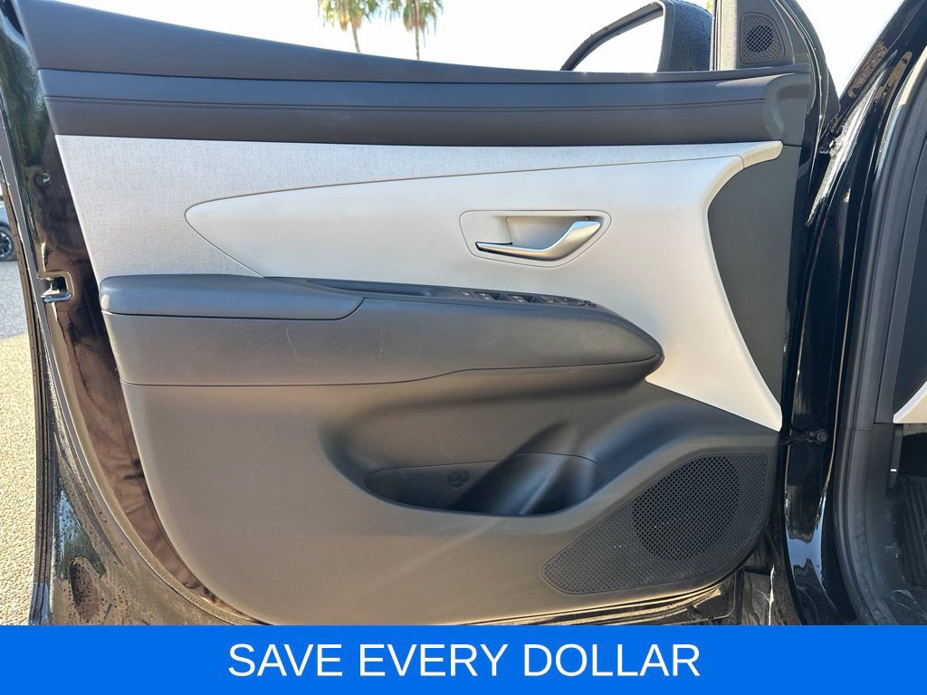 Used 2025 Hyundai Tucson SEL FWD image 5