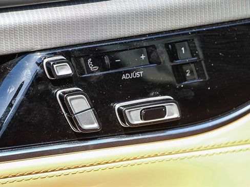 New 2023 Jeep Grand Wagoneer Series III image 26