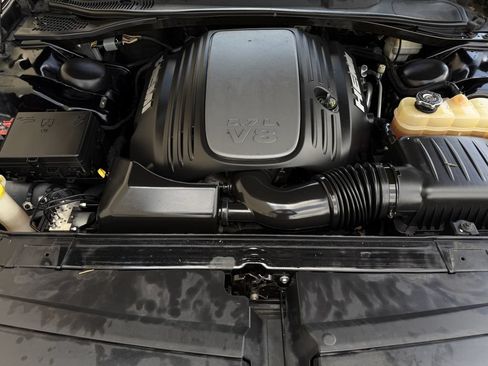 Used 2015 Dodge Challenger R/T w/ Quick Order Package 28B R/T RWD image 27