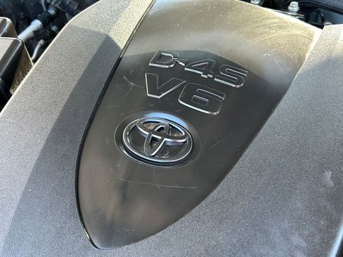 Used 2023 Toyota Tacoma TRD Off-Road image 28