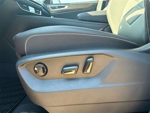 New 2026 Volkswagen Atlas SE FWD image 12