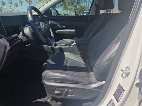 Used 2025 Hyundai Tucson SEL FWD image 13