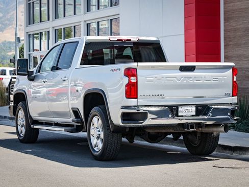 Used 2020 Chevrolet Silverado 2500 LTZ w/ LTZ Premium Package AWD/4WD image 6
