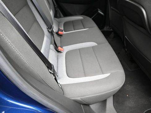 Used 2023 Chevrolet TrailBlazer LT FWD image 37