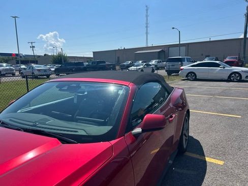 Used 2024 Ford Mustang Convertible RWD image 8