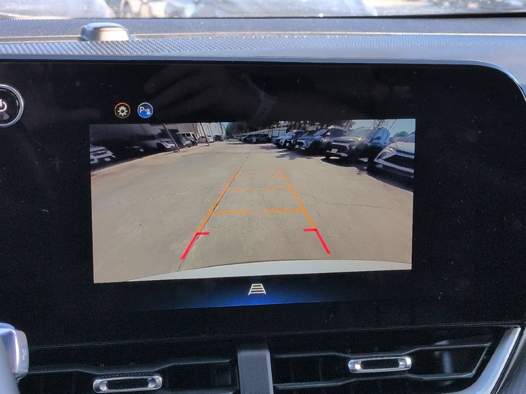 Used 2026 Chevrolet Equinox LT AWD/4WD image 14