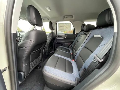 New 2025 Ford Bronco Sport Outer Banks w/ Outer Banks Tech Package+ AWD/4WD image 9