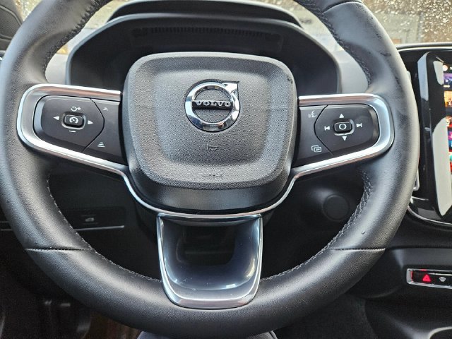 Used 2023 Volvo XC40 P8 Recharge Ultimate AWD/4WD image 23