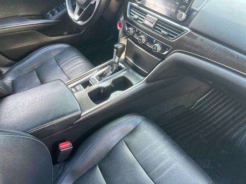 Used 2018 Honda Accord EX-L image 15