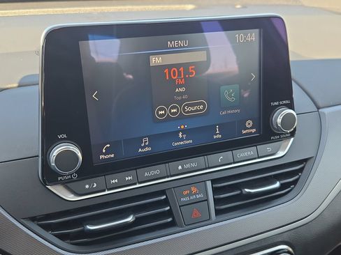 Certified 2024 Nissan Altima 2.5 SR FWD image 21