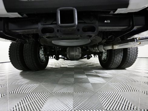 Used 2025 Ford F450 Platinum image 7