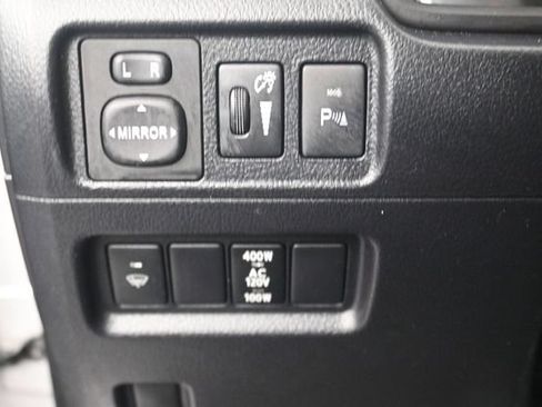 Used 2016 Toyota 4Runner Limited RWD image 15