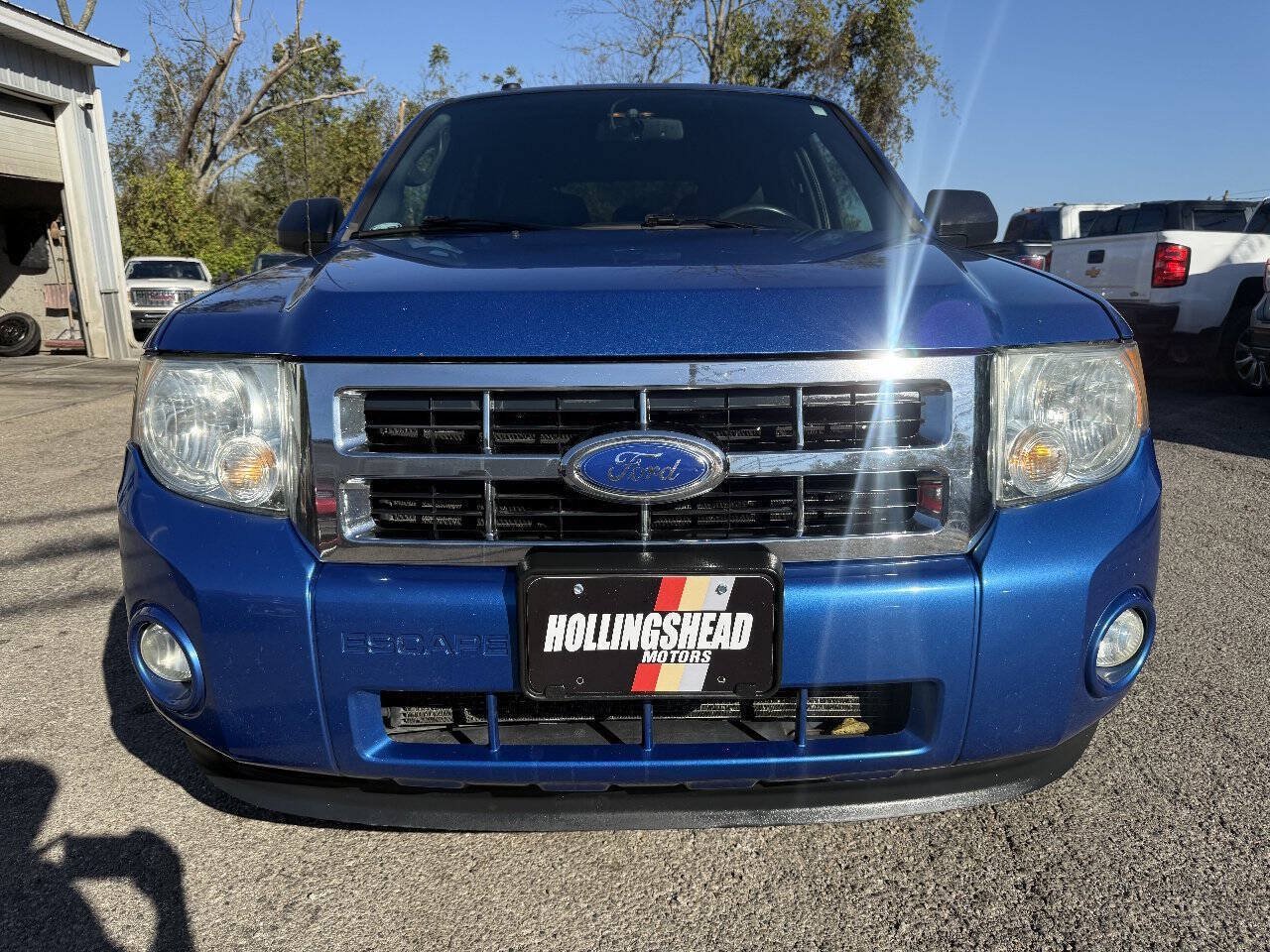 Used 2012 Ford Escape XLT w/ Class II Trailer Tow Pkg AWD/4WD image 2