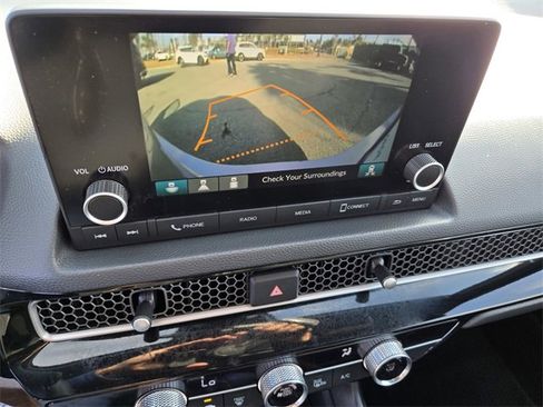 Used 2025 Honda Civic Sport image 13