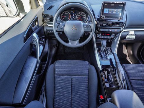 New 2026 Mitsubishi Eclipse Cross LE AWD/4WD image 37