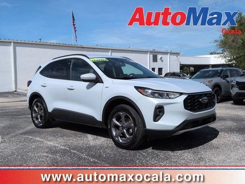 Used 2025 Ford Escape ST-Line Select AWD/4WD image 1