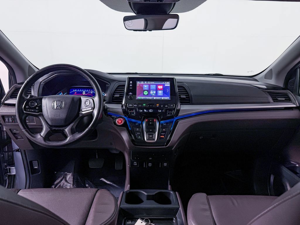 Used 2023 Honda Odyssey Touring image 14