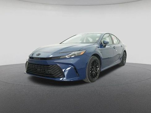 New 2026 Toyota Camry LE image 32