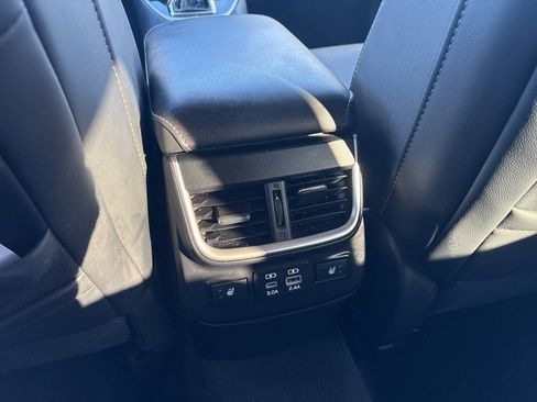 Certified 2023 Subaru Outback Limited XT image 25