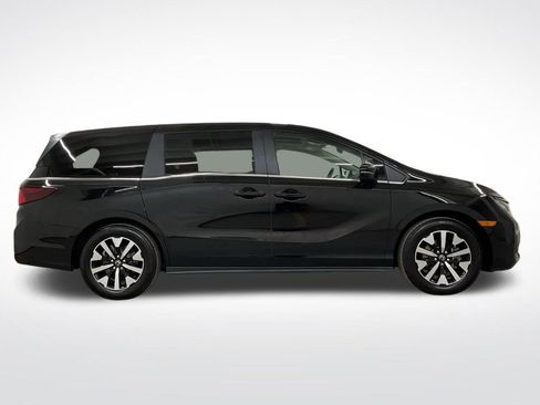 Certified 2026 Honda Odyssey EX-L image 32