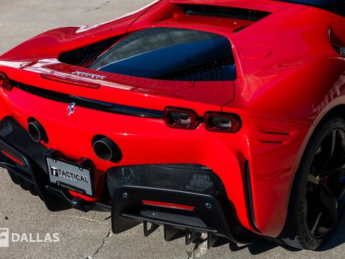 Used 2023 Ferrari SF90 Stradale image 16