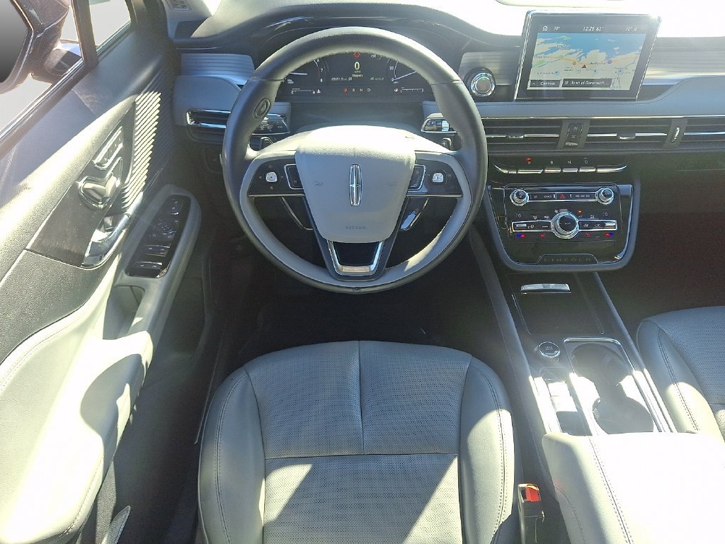Used 2020 Lincoln Corsair AWD w/ Equipment Group 101A image 12