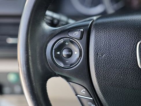 Used 2013 Honda Accord EX-L image 19