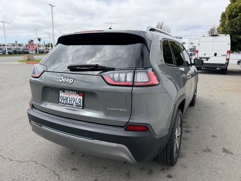 Used 2020 Jeep Cherokee Limited FWD image 6
