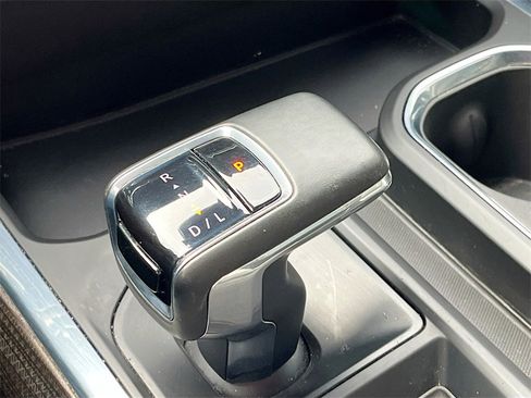 Used 2023 Chevrolet Silverado 1500 RST w/ Convenience Package II image 17