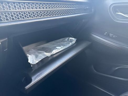 Certified 2024 Honda HR-V LX image 36