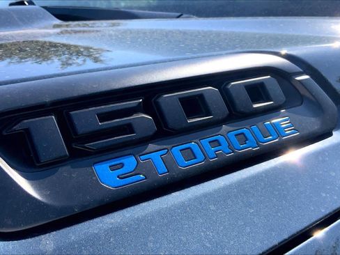 New 2026 RAM 1500 Express RWD image 15