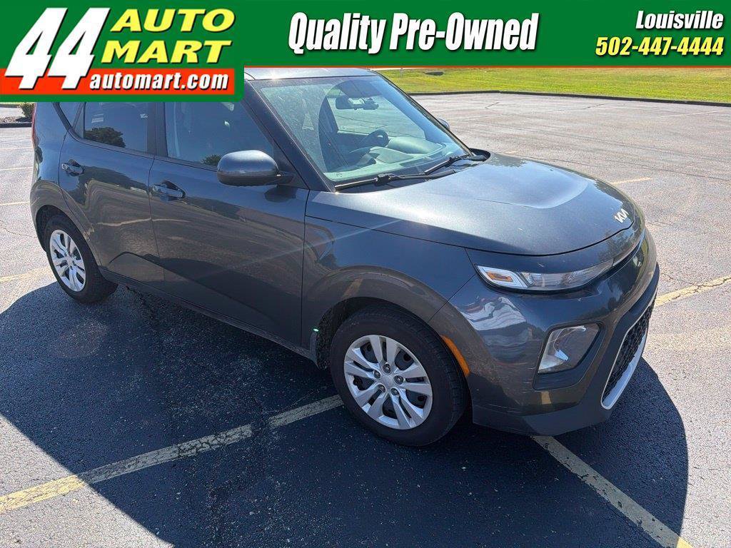 Used 2022 Kia Soul LX FWD image 1