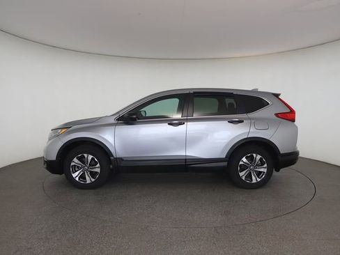 Used 2017 Honda CR-V LX image 7