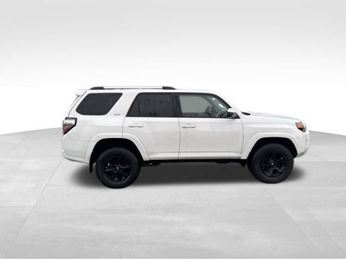 Used 2019 Toyota 4Runner SR5 image 8