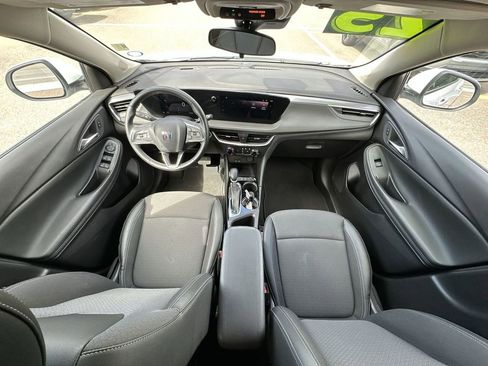 Used 2025 Buick Encore GX Preferred image 18
