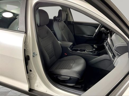 Used 2025 Kia K4 EX FWD image 28
