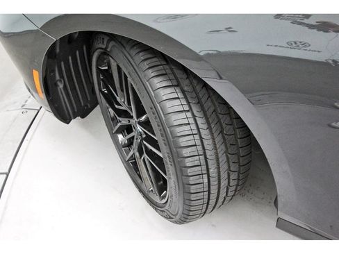 Used 2025 BMW 530i RWD image 35